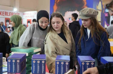 Karadeniz 10. Kitap Fuarı açıldı 