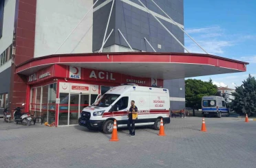 Karapınar’da kamyon ile minibüs çarpıştı: 4 yaralı