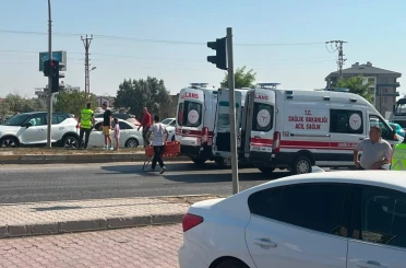 Karapınar’da otomobiller çarpıştı: 2 yaralı
