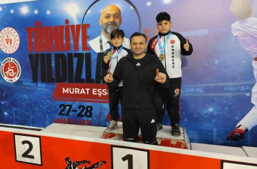 Karate Premier Ligi’nde Ünal kardeşlerden çifte altın 
