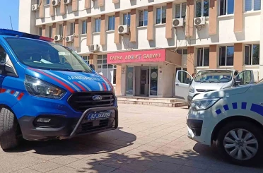 Kardeş katliamında zanlı adliyede: Arka kapıdan çıkarıldı 