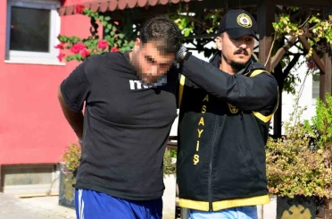 Kardeşinin yasak ilişki yaşadığı şahsı iç çamaşırı ile kaçarken öldürdü 