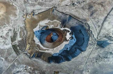 Karla kaplanan Meke Gölü ortaya çıkan manzarasıyla hayran bıraktı 