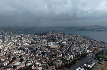 Karlı havanın etkili olduğu Tarihi Yarımada havadan görüntülendi 