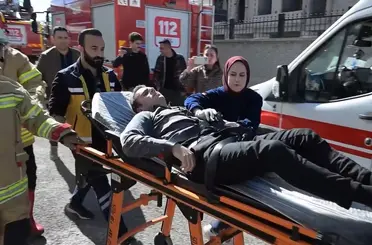 Kars Emniyeti’nde gerçeğini aratmayan yangın tatbikatı
