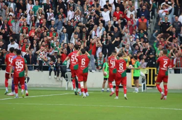 Karşıyaka, namağlup yoluna devam ediyor 