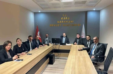 Kars’ta sağlık hizmetleri değerlendirildi: 2026 hedefleri masaya yatırıldı 
