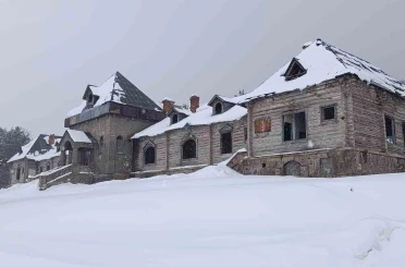 Kars’ta tarihin sessiz çığlığı: Sarıkamış’taki asırlık Rus köşkü yok oluyor 