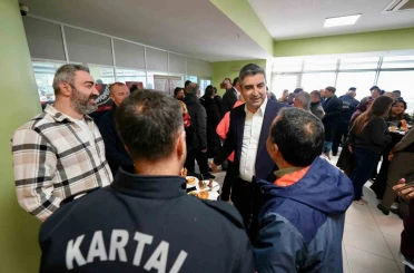 Kartal Belediyesi çalışanları yeni yılı birlikte karşıladı 