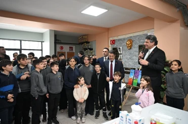 Kartepe Belediye Başkanı Kocaman, öğrencilerle bir araya geldi 