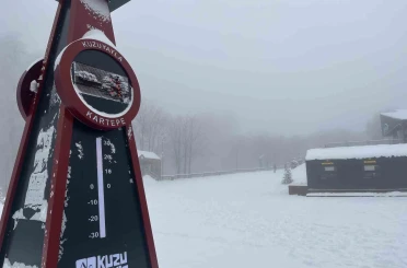 Kartepe’de kar yeniden etkisini gösterdi 
