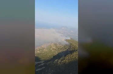 Kaş’taki orman yangınının enerjisi düşürüldü 