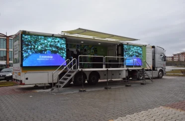 Kastamonu Üniversitesi’nde "çevre tırı" öğrencilerle buluştu 