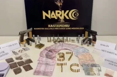 Kastamonu’da 23 adrese uyuşturucu operasyonu: 20 gözaltı 