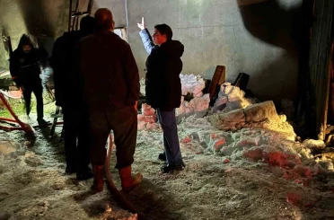 Kastamonu’da alevlere teslim olan ev kullanılamaz hale geldi 