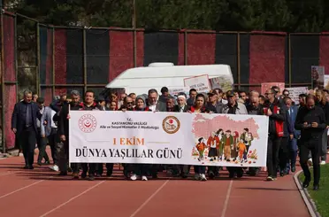 Kastamonu’da Dünya Yaşlılar Günü’nde farkındalık yürüyüşü