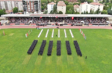 Kastamonu’da eğitimlerini tamamlayan 479 polis adayı törenle mezun oldu 