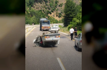 Kastamonu’da iki otomobil çarpıştı: 3 yaralı 