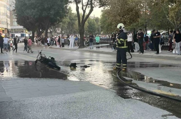 Kastamonu’da seyir halindeki motosiklet alev alev yandı 