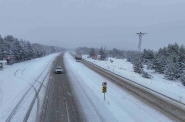 Kastamonu’nun yüksek kesimlerinde yoğun kar yağışı 