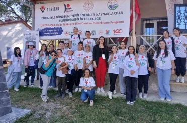 Kavak’ta öğrenciler yenilenebilir enerjiyi keşfetti 