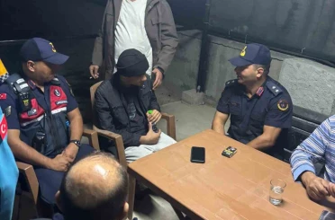 Kaybolan otizmli çocuk, jandarma ekipleri tarafından kısa sürede bulundu 