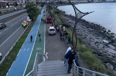 Kayıp polis memuru sahilde ölü bulundu 
