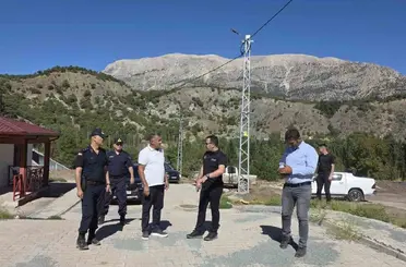 Kaymakam Algın, deprem konutlarındaki çalışmaları inceledi
