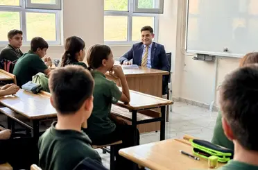 Kaymakam Bağış öğrencilerle bir araya geldi