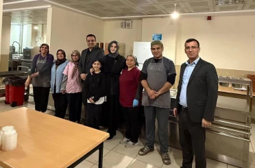 Kaymakam Dalak çğrencilerle birlikte iftar açtı 