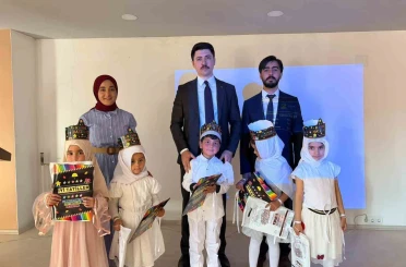 Kaymakam Kahraman, minik öğrencilerin heyecanına ortak oldu 
