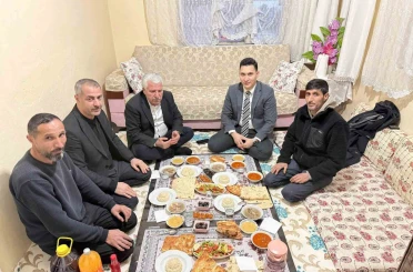 Kaymakam Karataş, vatandaşların iftar sofralarına misafir oldu 