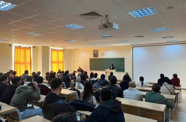 Kaymakam Kılıç, BŞEÜ öğrencileri ile deneyimlerini paylaştı 