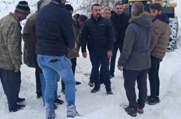 Kaymakam Pelvan, yol açma çalışmalarını inceledi 