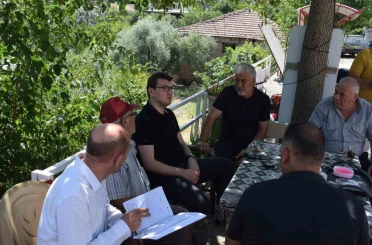 Kaymakam Sözen, yangın mağduru aileleri yalnız bırakmadı 