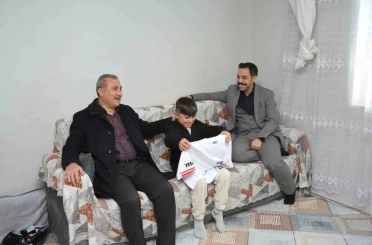 Kaymakam Uzun, Türkiye şampiyonunu ziyaret etti 