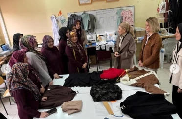 Kaymakam Yıldırım: "Kadınlarımızın üretime katılımını artıran, yerel kalkınmaya katkı sunan kurslar devam etmeli" 