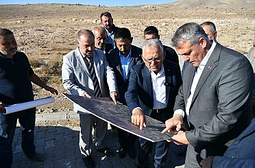 Kayseri Büyükşehir’den kırsala 108.9 milyon TL’lik kilitli parke yatırımı 