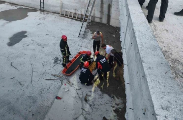 Kayseri’de bisiklet sürerken su kanalına düşen çocuk kurtarıldı 