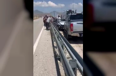 Kayseri’de otomobil ile kamyonet kafa kafaya çarpıştı: 1 ölü 