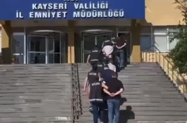 Kayseri’de sigara kaçakçılarına operasyon: 4 gözaltı 