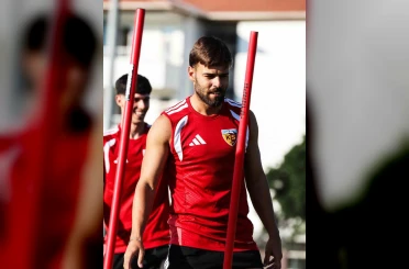 Kayserispor’da Cardoso, Onugkha ve Bennaser kadro dışı 