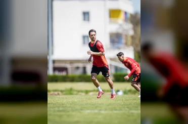 Kayserispor’dan ayrılan Furkan Soyalp: "Bu formayı taşıdığım her gün benim için büyük bir gurur ve unutulmaz bir tecrübe olarak kalacak" 