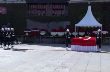 Kazada şehit olan polis memuru için cenaze töreni düzenleniyor 