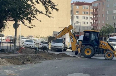 Kazı yapan kepçe doğal gaz borusunu patlattı 