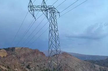 Kemaliye’de fırtına nedeniyle 8 köyde elektrik kesintisi
