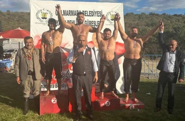 Kemer Belediyesi güreşçisinden kürsü başarısı 