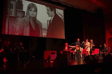 Kepez’de 14 Şubat sanatla kutlandı 