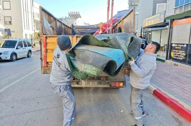 Kepez’de cadde ve kaldırım işgallerine sıkı takip 
