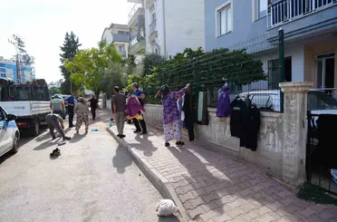 Kepez’de pazarlarda kaldırım işgali ve haksız rekabete göz açtırılmıyor

